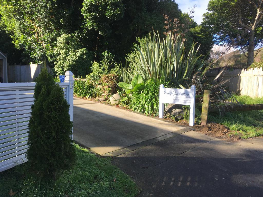 Sunny Glen Cottage Waikanae Kültér fotó